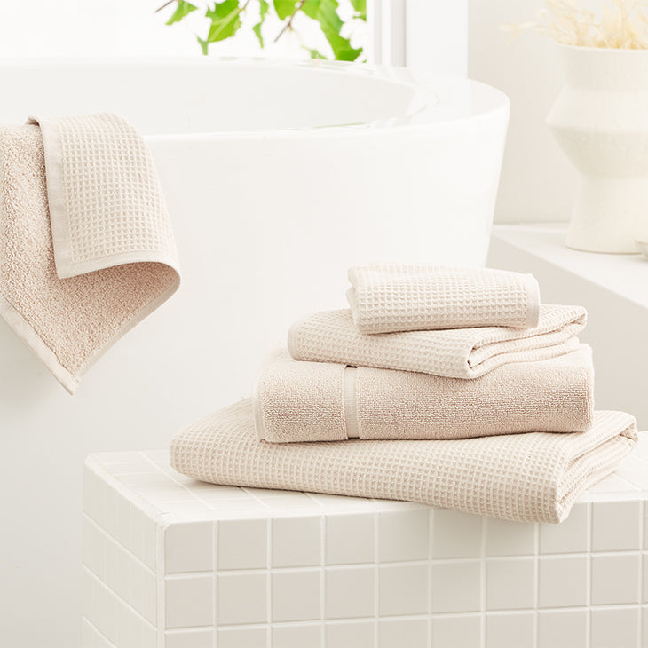 Cotton Waffle Bath Towel - Moonbeam